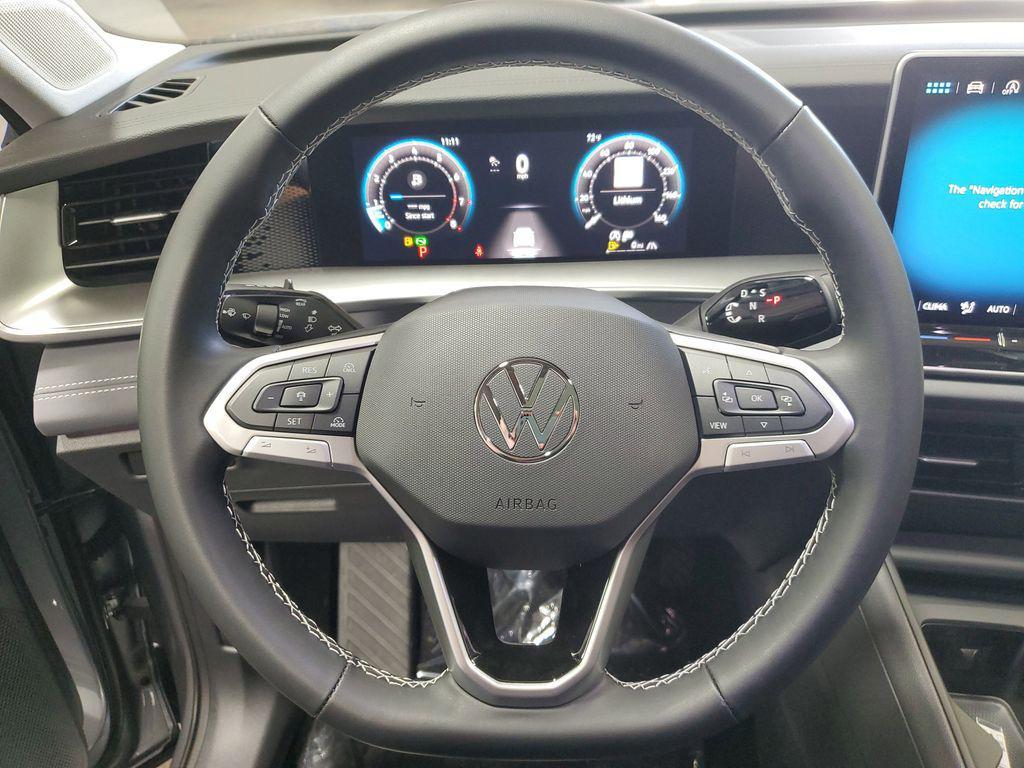 new 2025 Volkswagen Tiguan car, priced at $34,965