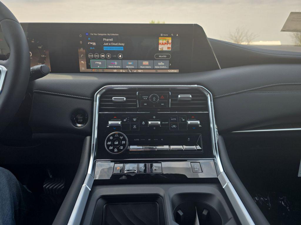 new 2025 Nissan Armada car, priced at $66,844