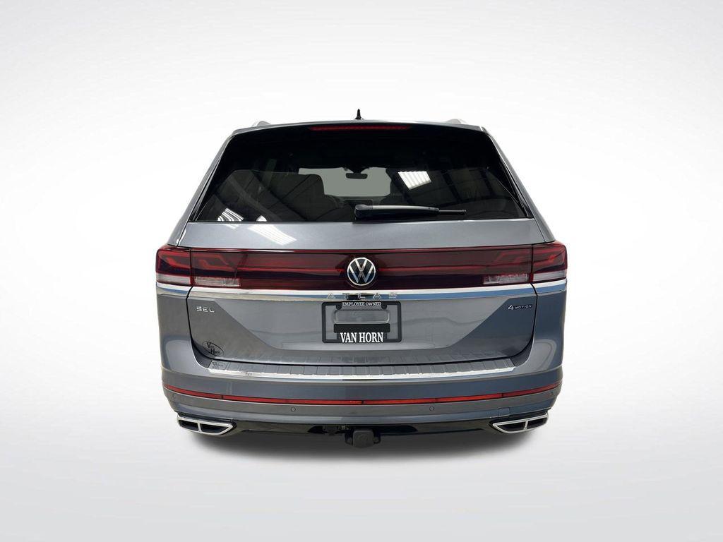 used 2024 Volkswagen Atlas car, priced at $39,171