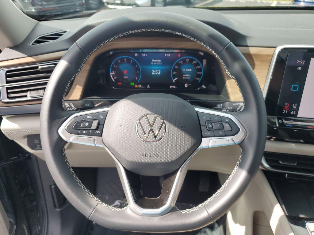 used 2024 Volkswagen Atlas car, priced at $36,753