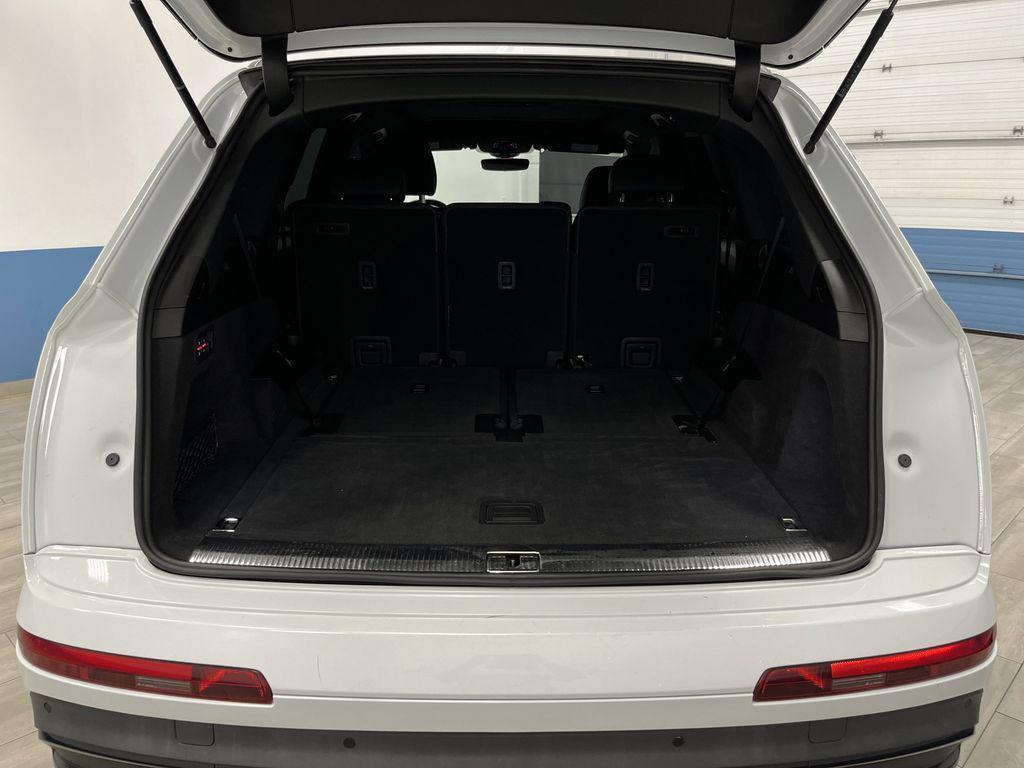 used 2022 Audi Q7 car, priced at $35,995