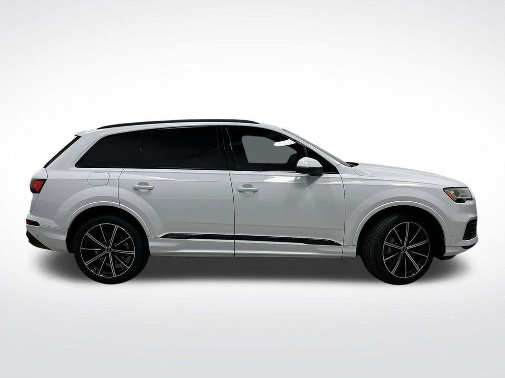 used 2022 Audi Q7 car, priced at $35,995