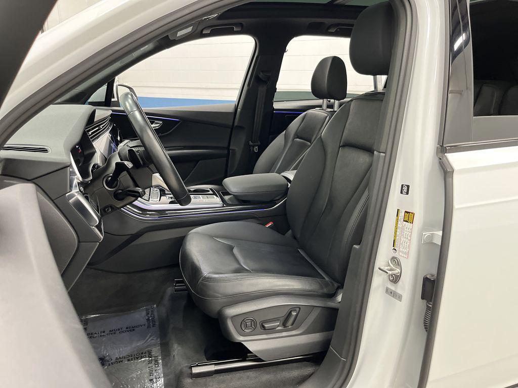 used 2022 Audi Q7 car, priced at $35,995