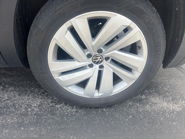 used 2021 Volkswagen Atlas car, priced at $28,995