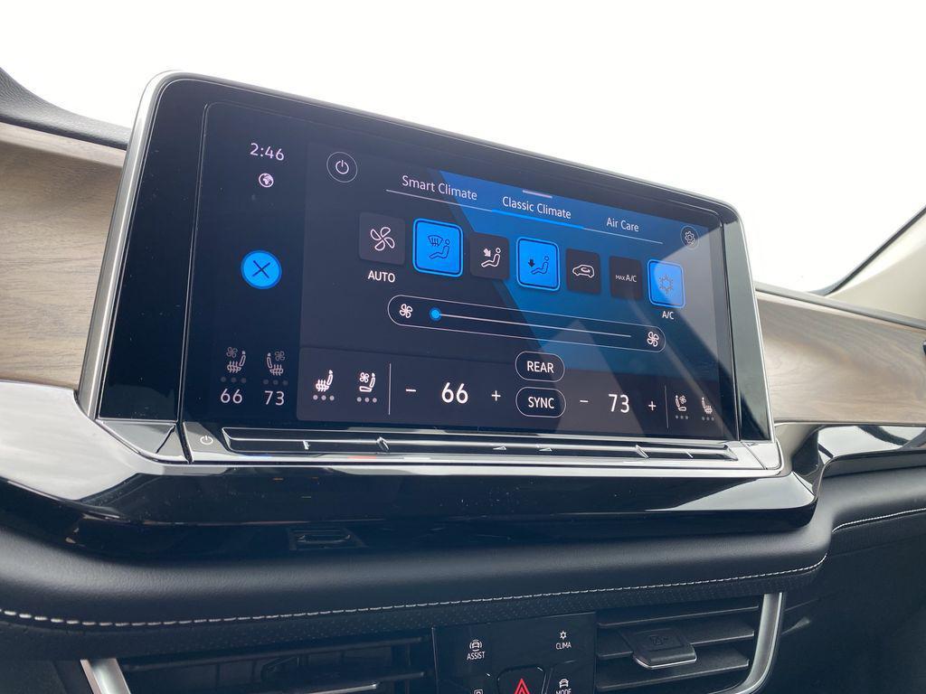 used 2025 Volkswagen Atlas car, priced at $35,885