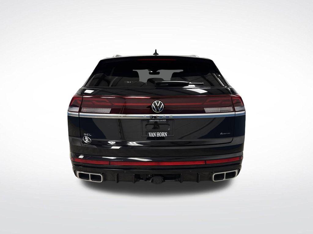 used 2024 Volkswagen Atlas Cross Sport car, priced at $38,872