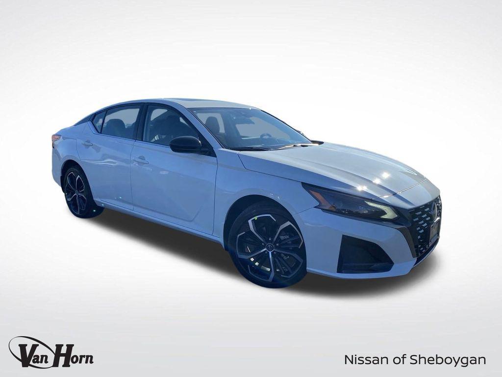 new 2025 Nissan Altima car, priced at $31,510