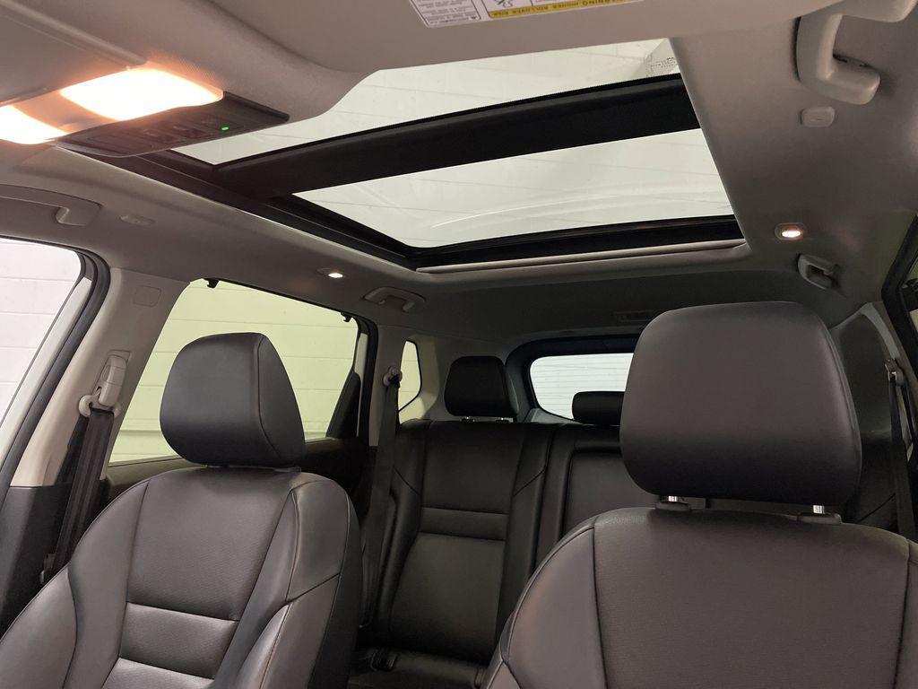 used 2023 Nissan Rogue car, priced at $22,995