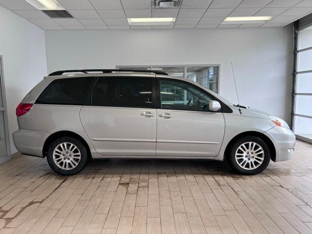 used 2008 Toyota Sienna car, priced at $7,495