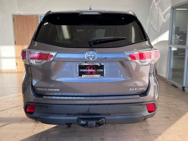 used 2016 Toyota Highlander car, priced at $20,318