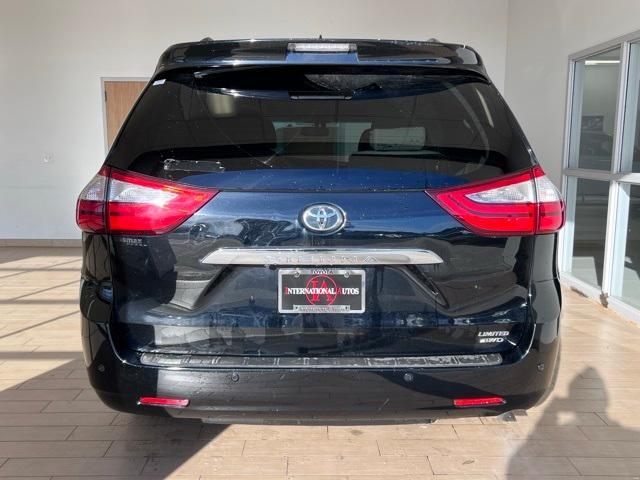 used 2017 Toyota Sienna car, priced at $26,353