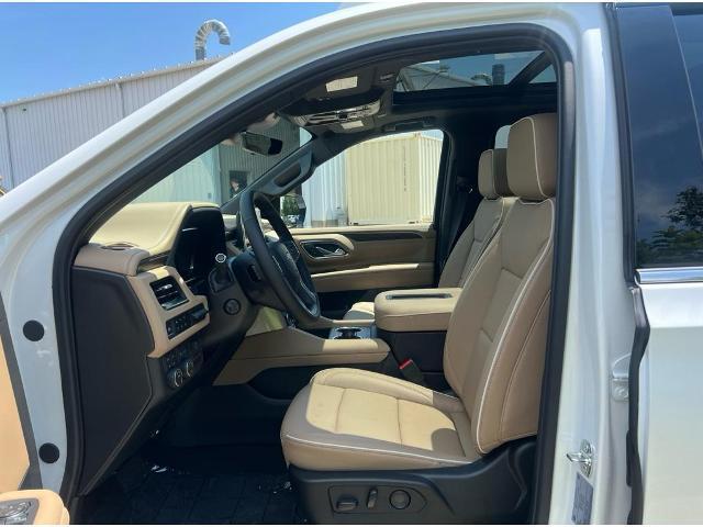 new 2024 Chevrolet Suburban car, priced at $79,180