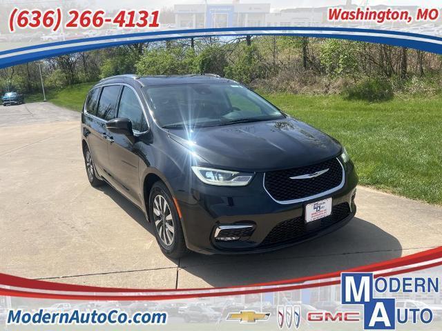 used 2021 Chrysler Pacifica car, priced at $24,300