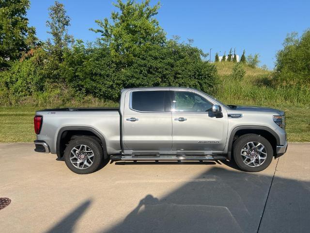 new 2024 GMC Sierra 1500 car, priced at $57,595