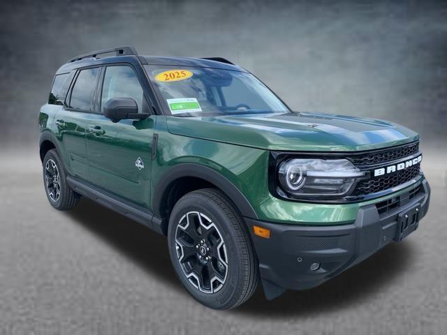 new 2025 Ford Bronco Sport car, priced at $40,620
