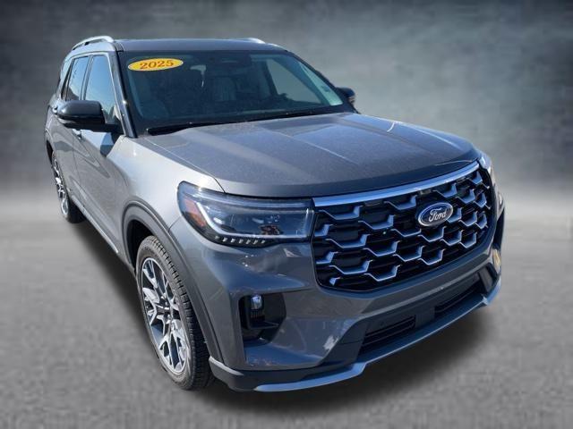 new 2025 Ford Explorer car, priced at $58,740