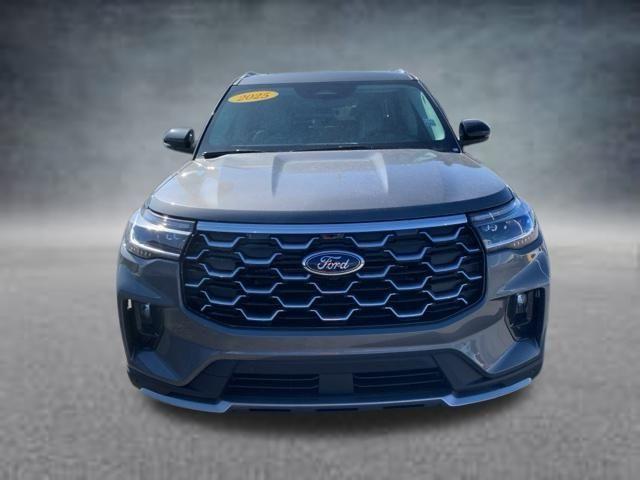 new 2025 Ford Explorer car, priced at $58,740