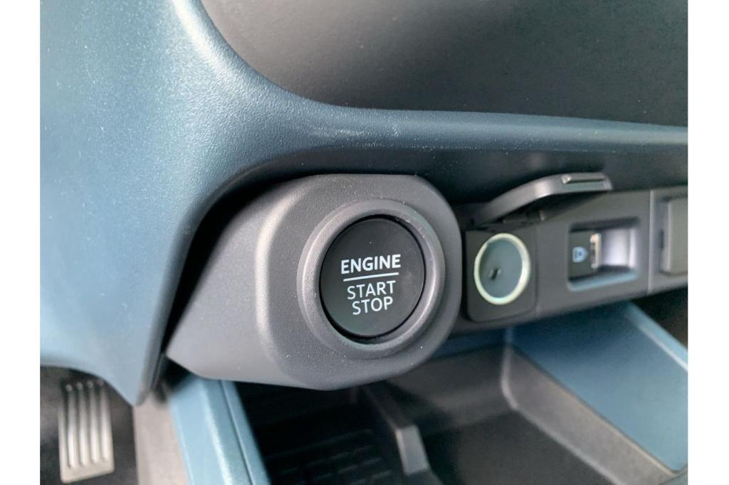 new 2025 Ford Maverick car, priced at $39,590