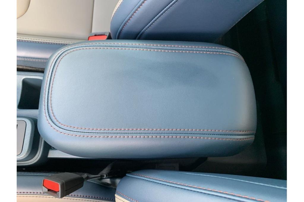 new 2025 Ford Maverick car, priced at $39,590