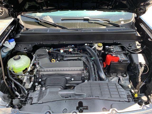 new 2025 Ford Maverick car, priced at $37,230