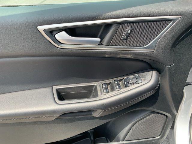 used 2023 Ford Edge car, priced at $30,062