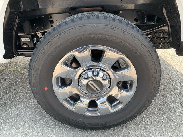 new 2025 Ford F-250 car, priced at $82,770