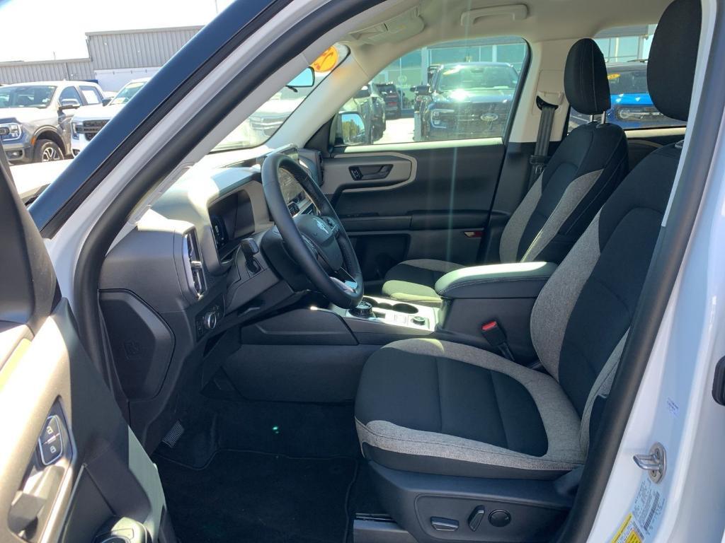 new 2025 Ford Bronco Sport car, priced at $35,585