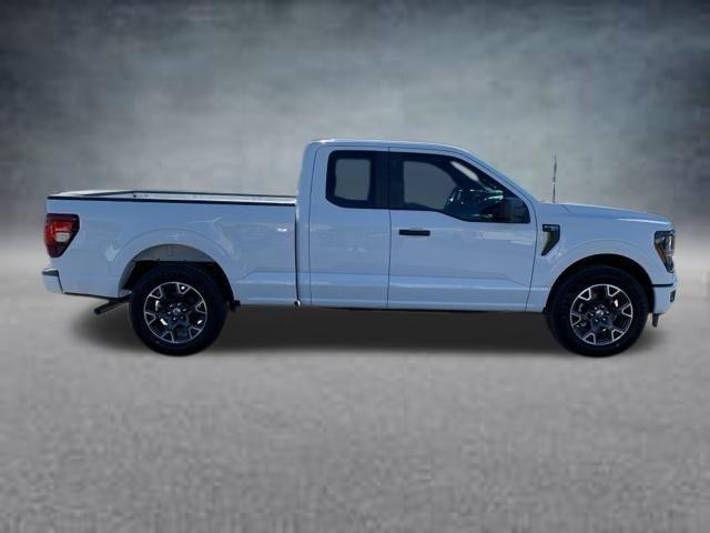 new 2025 Ford F-150 car, priced at $46,190