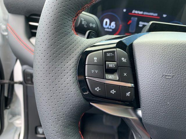 new 2025 Ford Explorer car, priced at $63,175