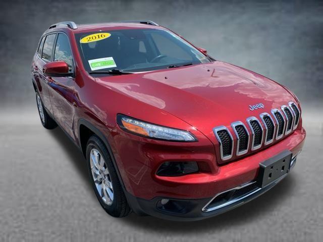 used 2016 Jeep Cherokee car, priced at $14,344
