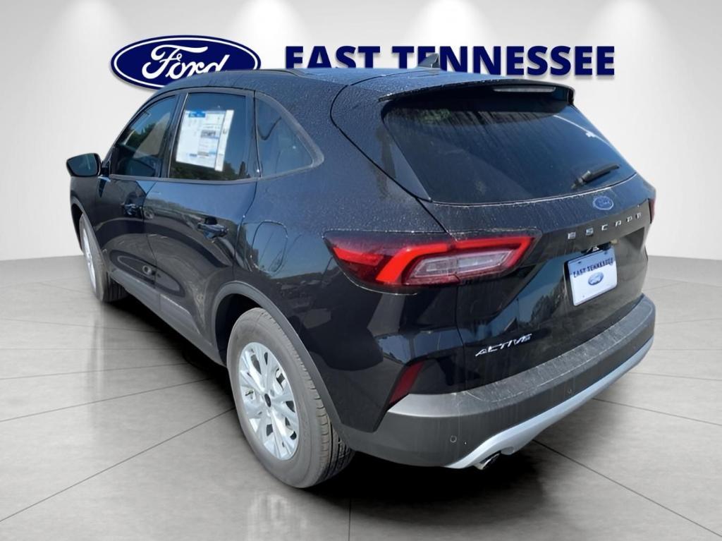 new 2025 Ford Escape car, priced at $33,065
