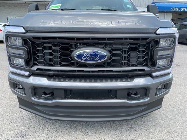 new 2024 Ford F-250 car, priced at $59,860