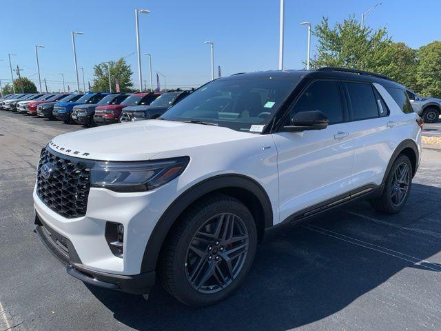 new 2025 Ford Explorer car, priced at $55,270