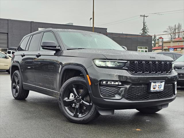 new 2025 Jeep Grand Cherokee car, priced at $51,030