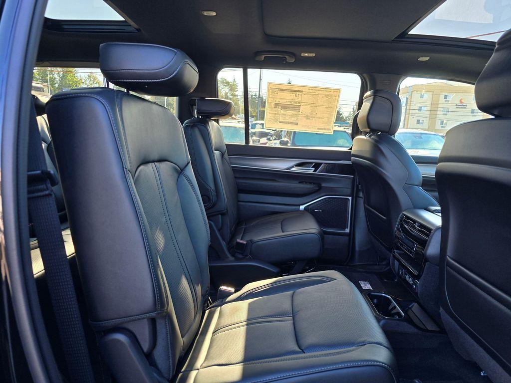 new 2025 Jeep Wagoneer car, priced at $75,530