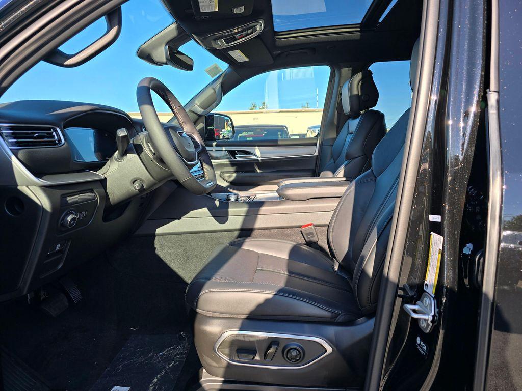 new 2025 Jeep Wagoneer car, priced at $75,530