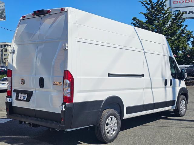 new 2024 Ram ProMaster 3500 car, priced at $51,420