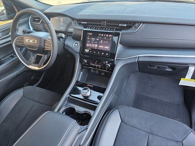 new 2024 Jeep Grand Cherokee L car, priced at $38,775