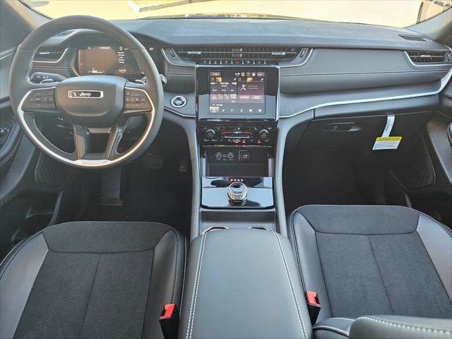 new 2024 Jeep Grand Cherokee L car, priced at $43,275