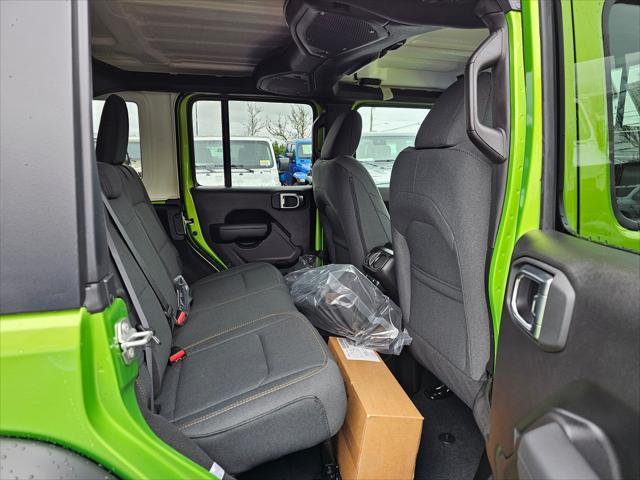 new 2025 Jeep Wrangler car, priced at $46,940