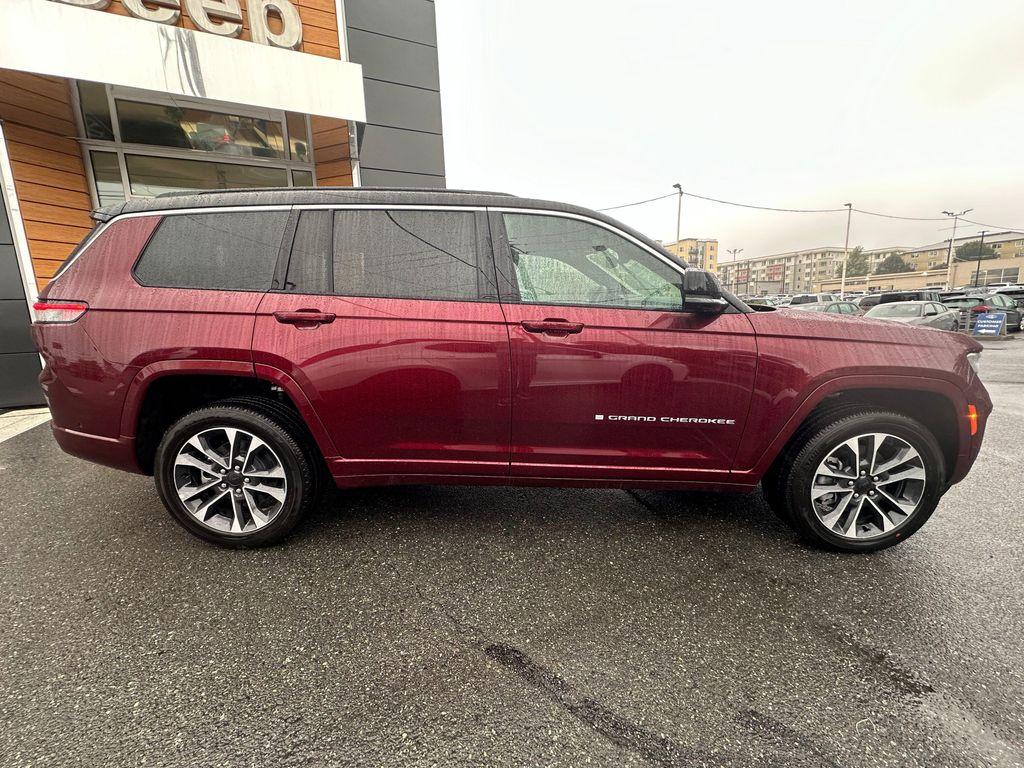 new 2024 Jeep Grand Cherokee L car, priced at $60,175