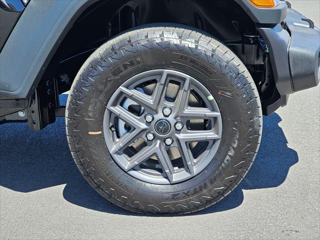 new 2025 Jeep Wrangler car, priced at $44,540