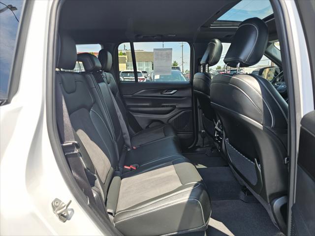 used 2023 Jeep Grand Cherokee car, priced at $33,277