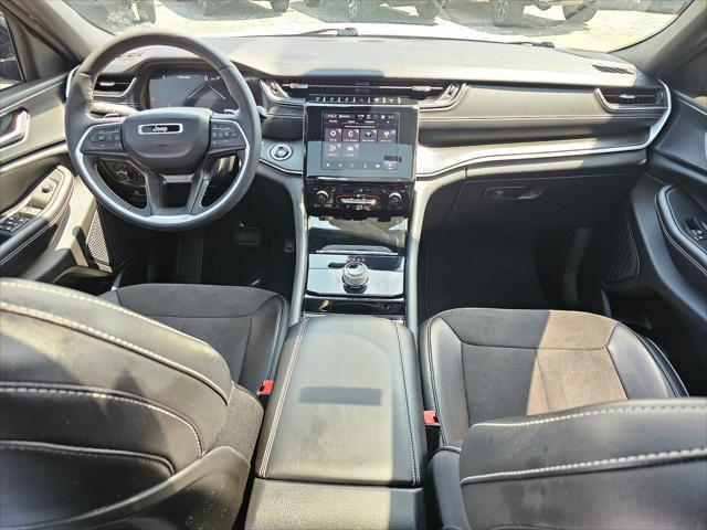 used 2023 Jeep Grand Cherokee car, priced at $33,277