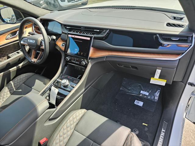 new 2025 Jeep Grand Cherokee L car, priced at $66,560