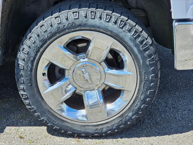 used 2015 Chevrolet Silverado 1500 car, priced at $24,997