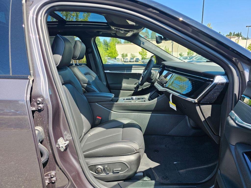 new 2025 Jeep Wagoneer S car, priced at $46,263