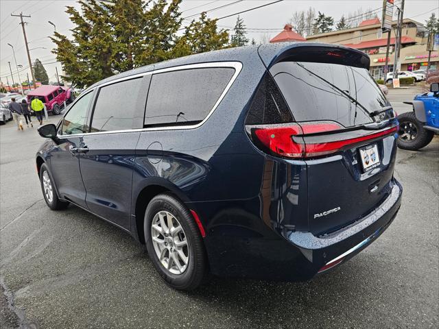 new 2025 Chrysler Pacifica car, priced at $42,920