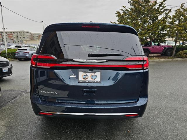 new 2025 Chrysler Pacifica car, priced at $42,920