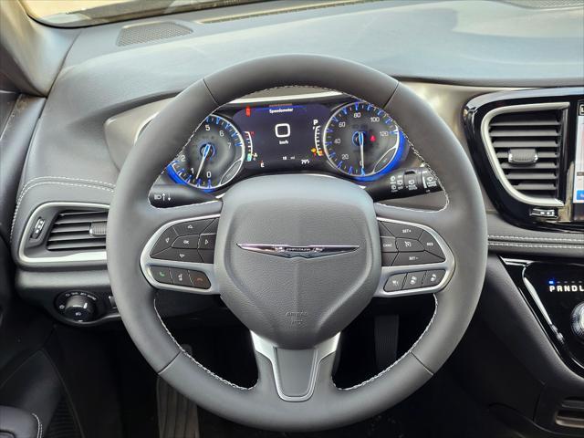 new 2025 Chrysler Pacifica car, priced at $39,145